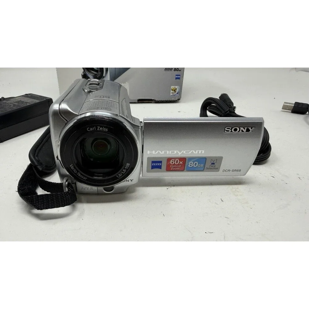 Sony Handycam DCR-SR68 80GB HDD Camcorder Bundle Tested Working